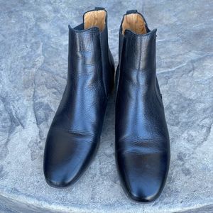 Boemos made in italy leather chelsea booties